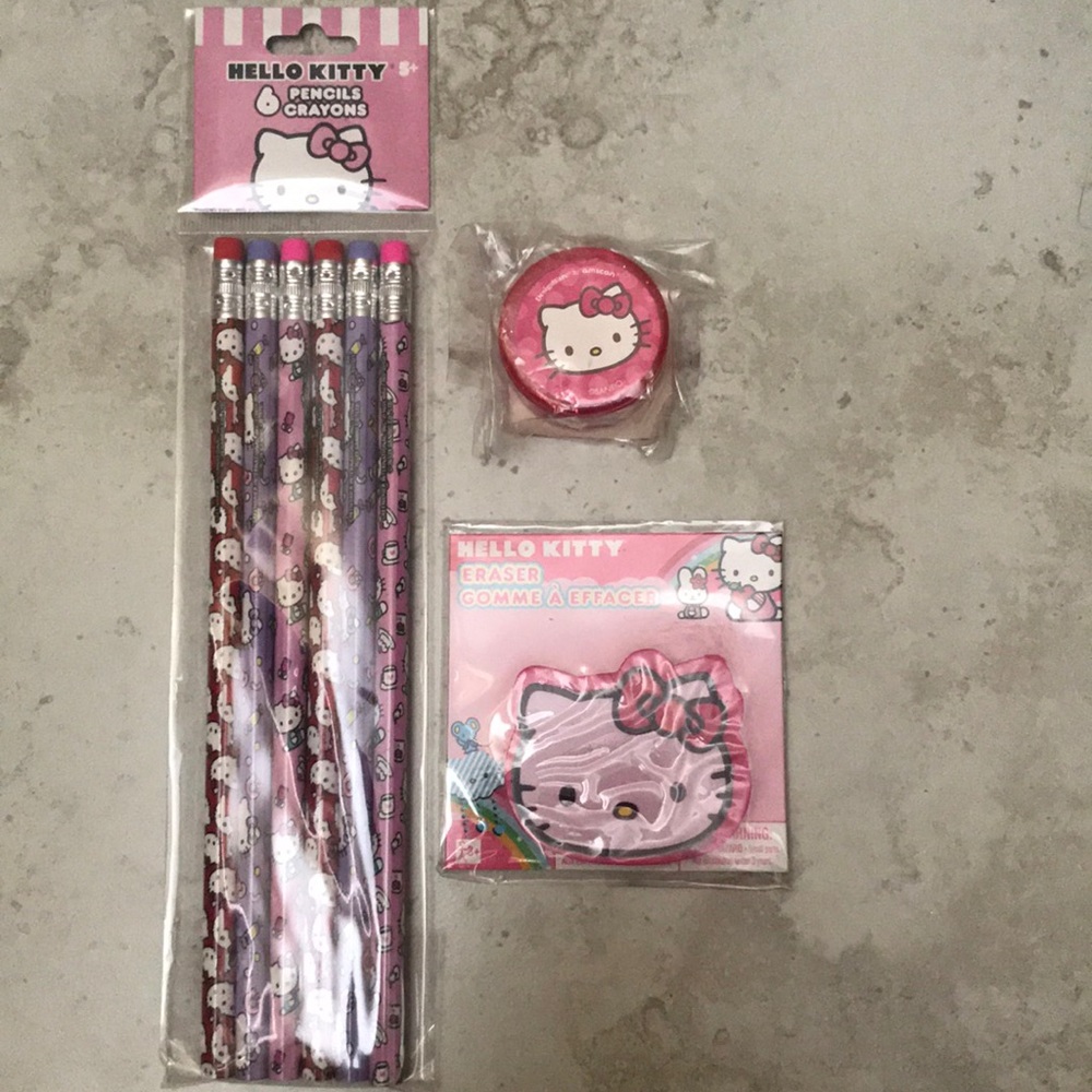 Hello kitty bundle of 3